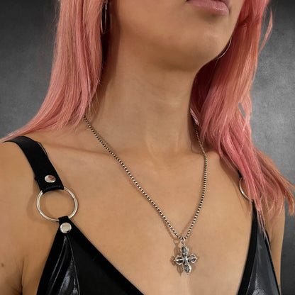 ALTAR EGO by ROCKSTAR★REFINEMENTS. On 2.5mm oxidised ball chain.
