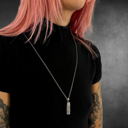 ANTIDOTE (NOT INCLUDED) on 28-inch oxidised belcher chain worn by tattooed model 