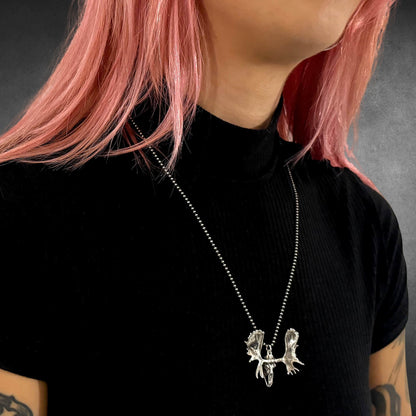 FULL METAL MOÖSE worn by model with tattoos and pink hair