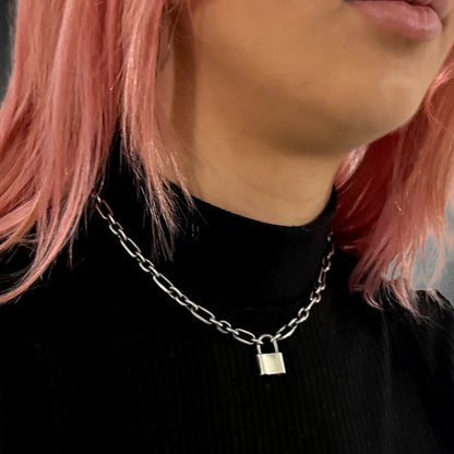LOCKED-IN 18-inch oxidised padlock chain