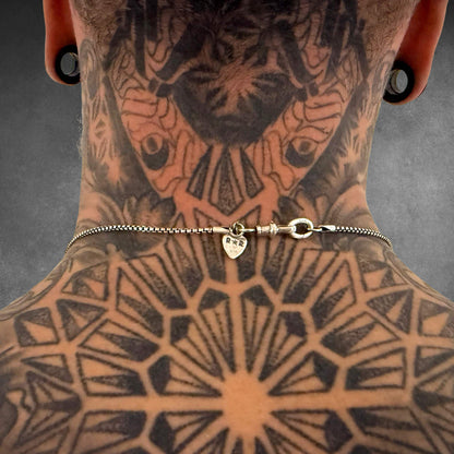 Rear view of the RECKLESS ROUTE showing clasp detail on 26-inch chain